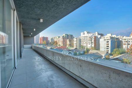 Moderno departamento en un barrio residencial, muy linda vista en Manquehue Sur, Las Condes, Región Metropolitana