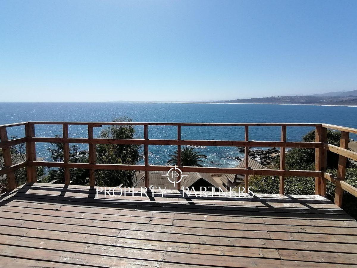  Terreno con hermosa vista al mar y casa para reconstruir cerca de playa amarilla en Playa Amarilla, Concón, Región de Valparaíso