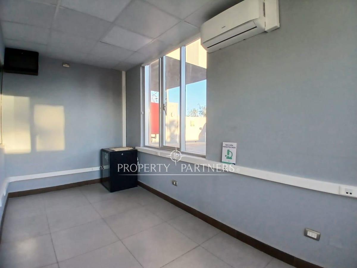 Arriendo Oficina  en Edificio  El Cobre en Calama, Región de Antofagasta