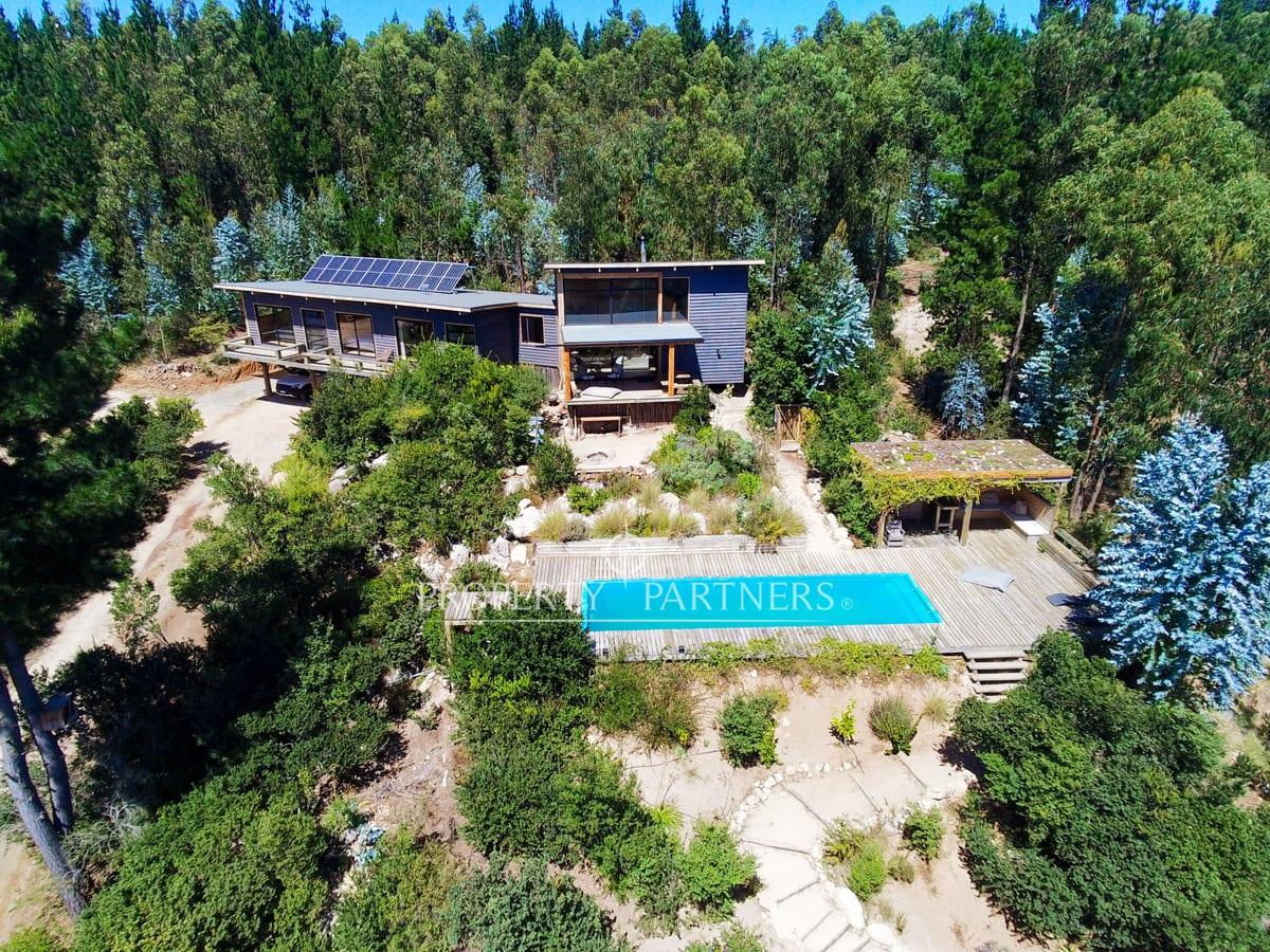 Matanzas, Maravillosa Casa en el Bosque en Puertecillo, Navidad, Región de Libertador Bernardo O'Higgins