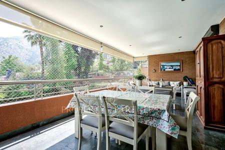 Lindo departamento a pasos de colegio San Benito en Santa Maria, Vitacura, Región Metropolitana