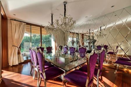 Grand duplex apartment with private garden. Los Tranpenses en Lo Barnechea, Región Metropolitana