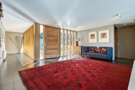 Estupenda casa moderna con gran jardín en Lo Curro, Vitacura, Región Metropolitana