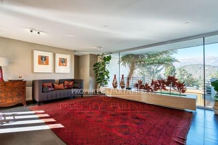 Estupenda casa moderna con gran jardín en Lo Curro, Vitacura, Región Metropolitana