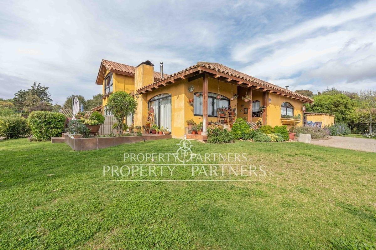 Excelente casa en condominio, en sector del Mauco en Quintero, Región de Valparaíso