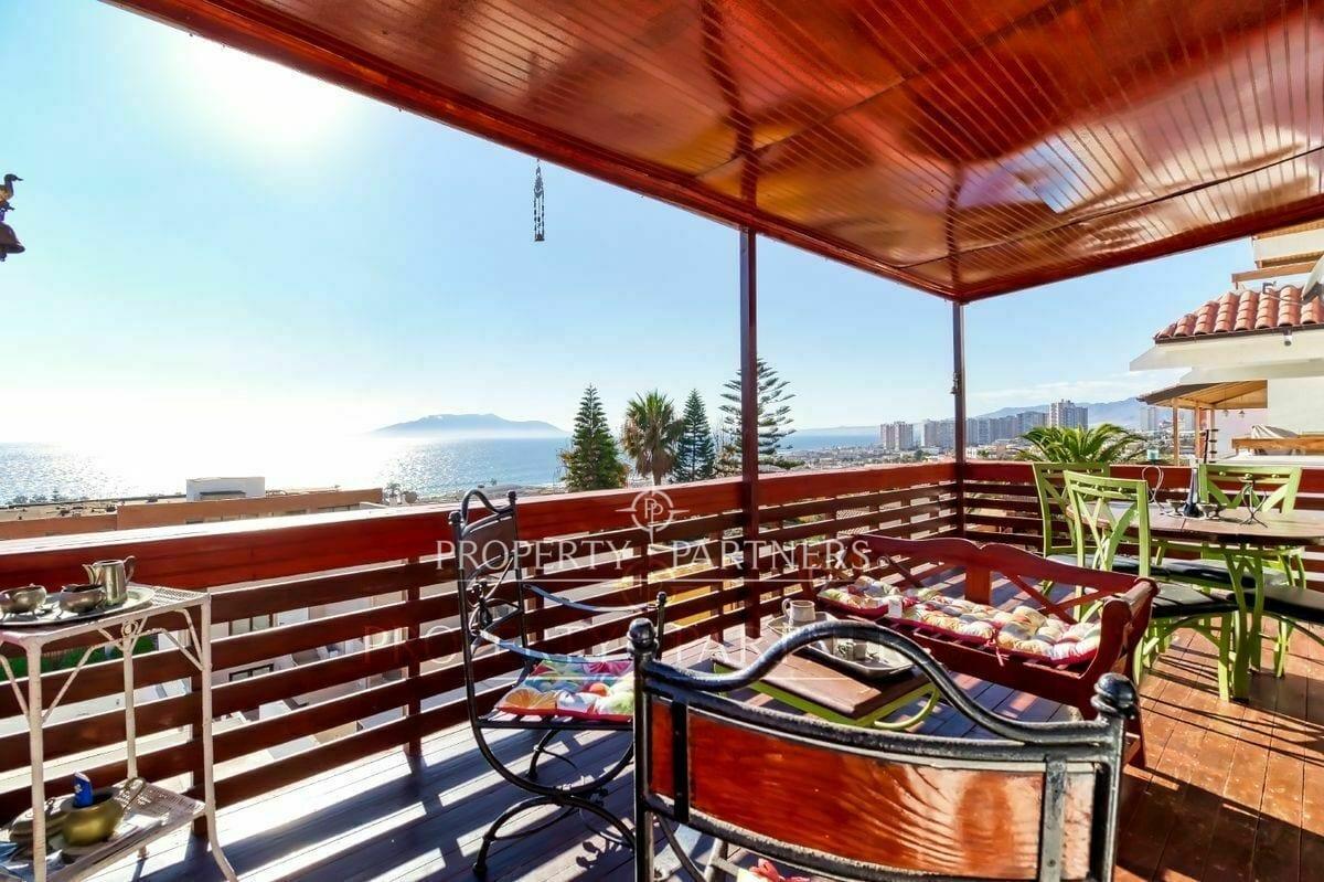 Amplia casa en Jardines del Sur, con vista maravillosa en Jardines del Sur, Antofagasta, Región de Antofagasta