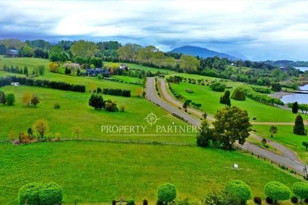 Terreno en Condominio San Andrés, frente al Lago Ranco en Futrono, Región de Los Rios