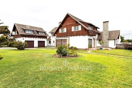 Gran casa en sector consolidado de Coquimbo ideal para área comercial. en Coquimbo, Región de Coquimbo