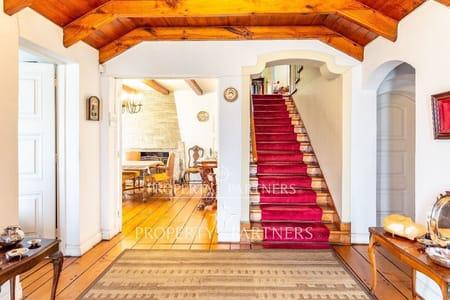 Gran casa en sector consolidado de Coquimbo ideal para área comercial. en Coquimbo, Región de Coquimbo