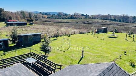 Casa en parcela cercana a Temuco. en Freire, Región de Araucania