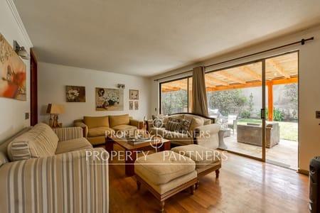 Casa en condominio sector Pie Andino en Barrio Alpino, La Dehesa, Región Metropolitana