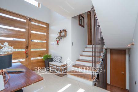 Casa en venta estilo mediterránea en Lomas de Montemar, Concón, Región de Valparaíso