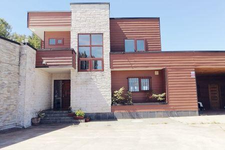 Gran casa estilo mediterráneo en Puerto Varas en Puerto Varas, Región de Los Lagos