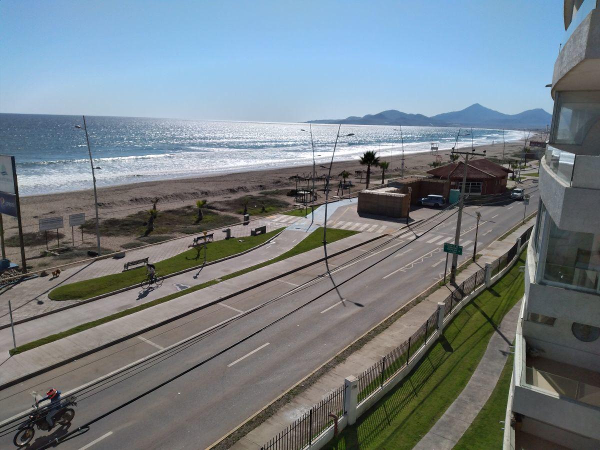 Amplio departamento con preciosa vista en Avenida del Mar, La Serena, Región de Coquimbo
