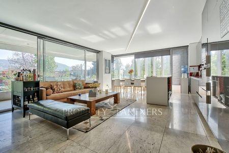 Modern and exclusive apartment in Vitacura en Vitacura, Región Metropolitana