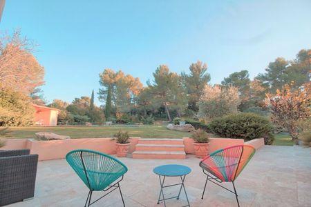 Espectacular casa en Aix en Provence – Provenza en undefined
