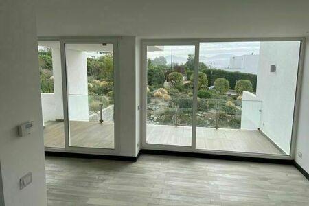 Fantástico Departamento de tres pisos con vista panorámica en Marbella en undefined