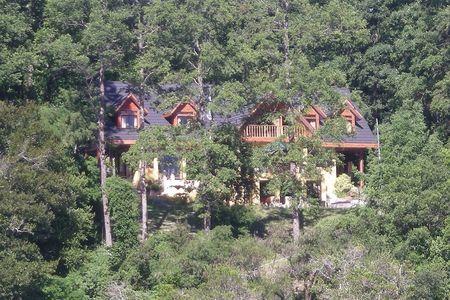Maravillosa casa a orilla de Lago Calafquén en Panguipulli, Región de Los Rios