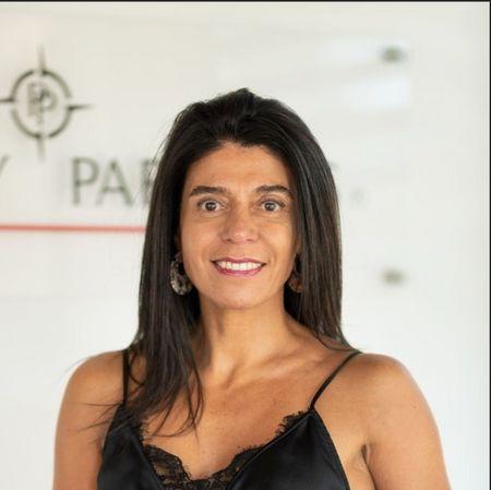 Tahía Flores Leiva