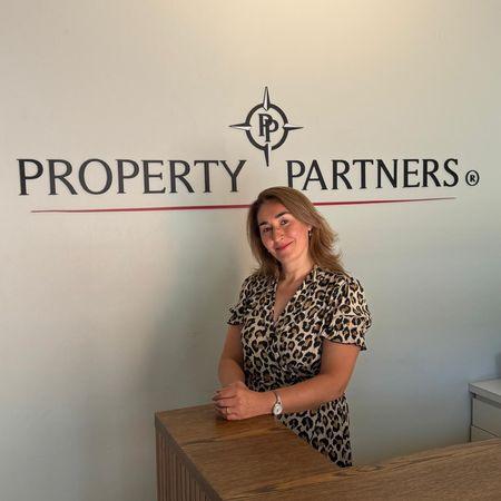 Cynthia Marianella Lazcano Prado