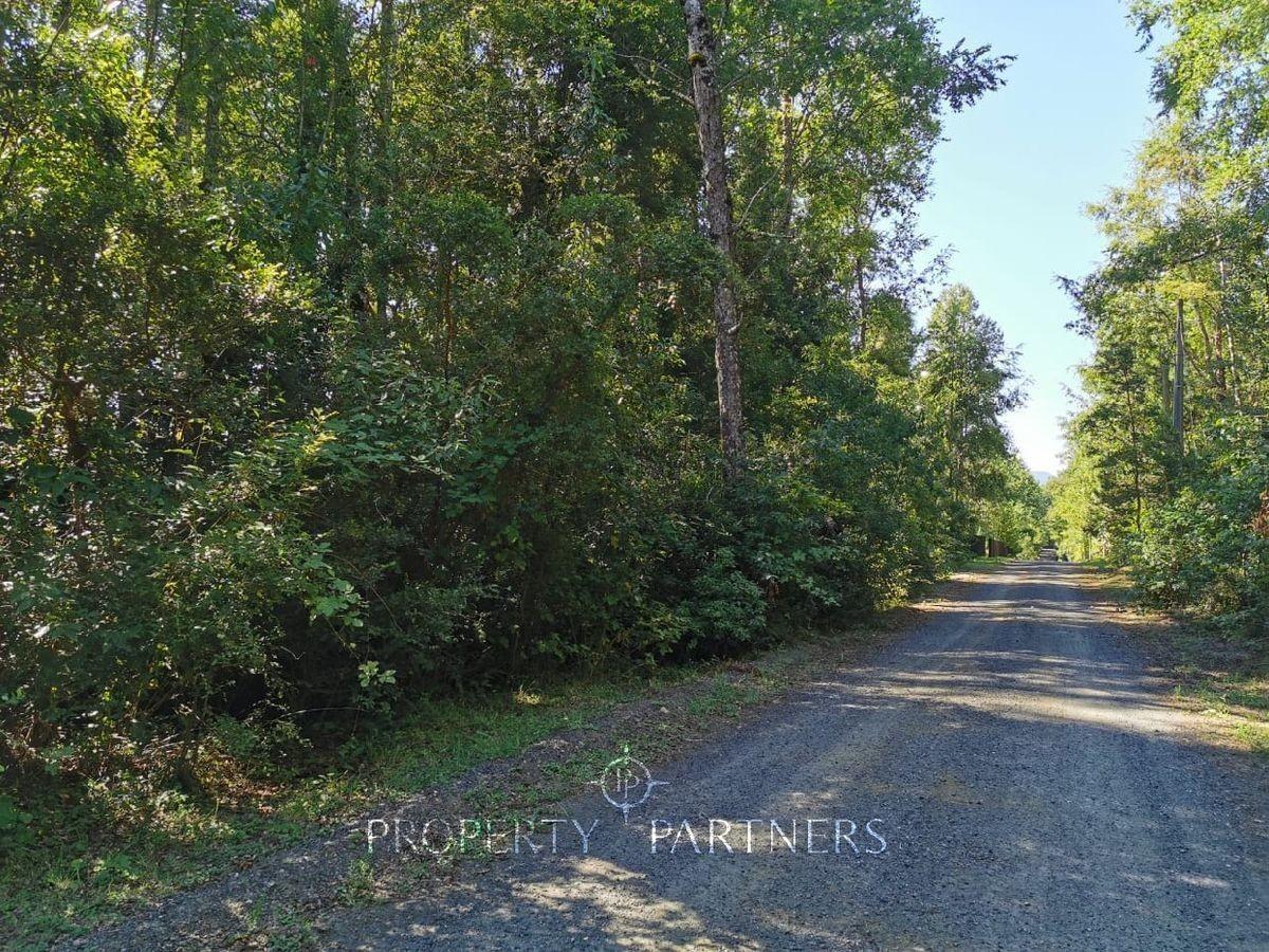 Hermosa parcela a 4 km de Pucón en Cautín, Región de Araucanía Hermosa parcela a 4 km de Pucón en Cautín, Región de Araucanía