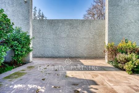 Espectacular casa Mediterránea con gran jardín, San Damián. en San Damián, Las Condes, Región Metropolitana Espectacular casa Mediterránea con gran jardín, San Damián. en San Damián, Las Condes, Región Metropolitana