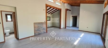 Cómoda casa con una vista espectacular en Cautín, Región de Araucanía Cómoda casa con una vista espectacular en Cautín, Región de Araucanía