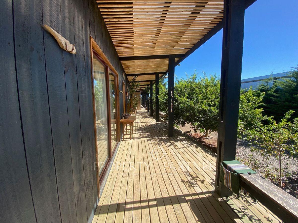 Matanzas, Casa Rodeada de Bosque en Matanzas, Navidad, Región de Libertador Bernardo O'Higgins Matanzas, Casa Rodeada de Bosque en Matanzas, Navidad, Región de Libertador Bernardo O'Higgins