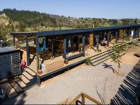 Matanzas, Casa Rodeada de Bosque en Matanzas, Navidad, Región de Libertador Bernardo O'Higgins Matanzas, Casa Rodeada de Bosque en Matanzas, Navidad, Región de Libertador Bernardo O'Higgins