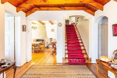 Gran casa en sector consolidado de Coquimbo ideal para área comercial. en Coquimbo, Región de Coquimbo Gran casa en sector consolidado de Coquimbo ideal para área comercial. en Coquimbo, Región de Coquimbo