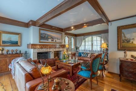 Céntrica propiedad permite diversos usos (Hoteles, comercio, cultura, salud, entre otros) Zona E7-C en Viña del Mar Oriente, Viña del Mar, Región de Valparaíso Céntrica propiedad permite diversos usos (Hoteles, comercio, cultura, salud, entre otros) Zona E7-C en Viña del Mar Oriente, Viña del Mar, Región de Valparaíso