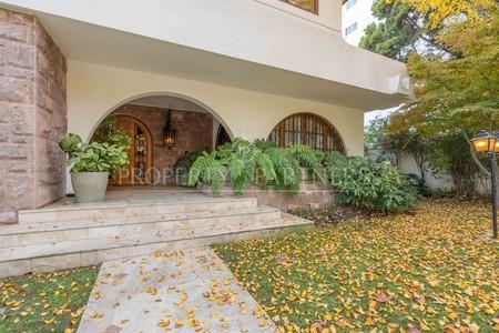 Céntrica propiedad permite diversos usos (Hoteles, comercio, cultura, salud, entre otros) Zona E7-C en Viña del Mar Oriente, Viña del Mar, Región de Valparaíso Céntrica propiedad permite diversos usos (Hoteles, comercio, cultura, salud, entre otros) Zona E7-C en Viña del Mar Oriente, Viña del Mar, Región de Valparaíso