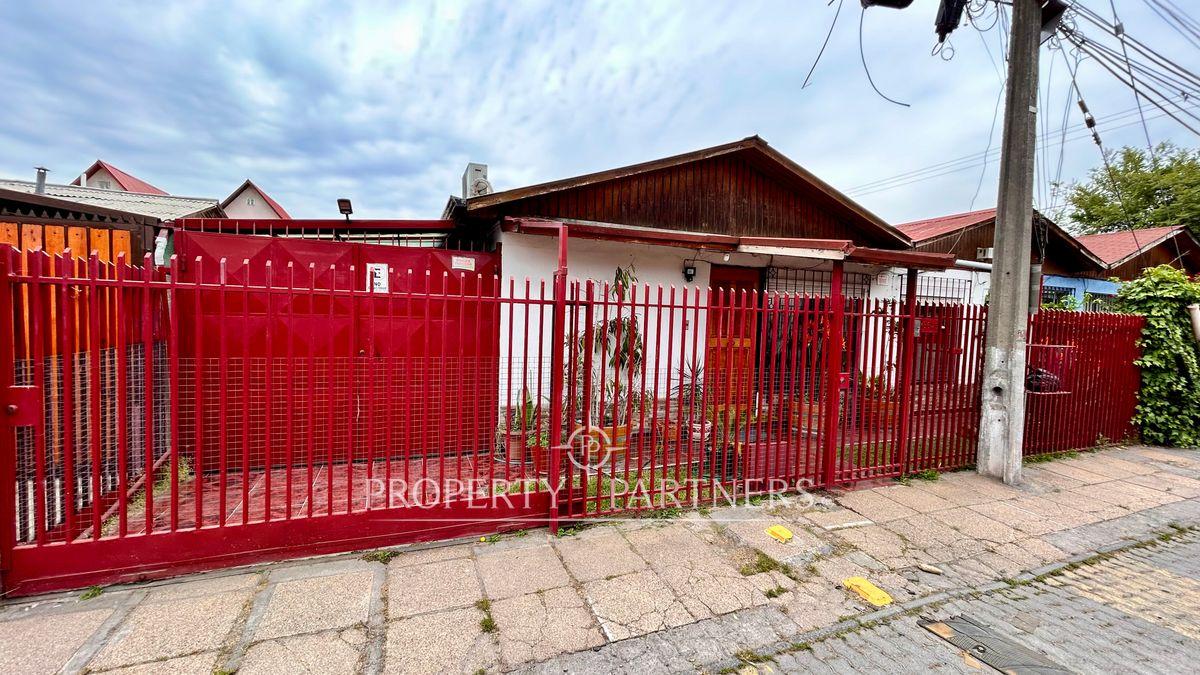 Casa en Villa Araucaria, General Freire en Lo Ovalle, La Cisterna, Región Metropolitana Casa en Villa Araucaria, General Freire en Lo Ovalle, La Cisterna, Región Metropolitana