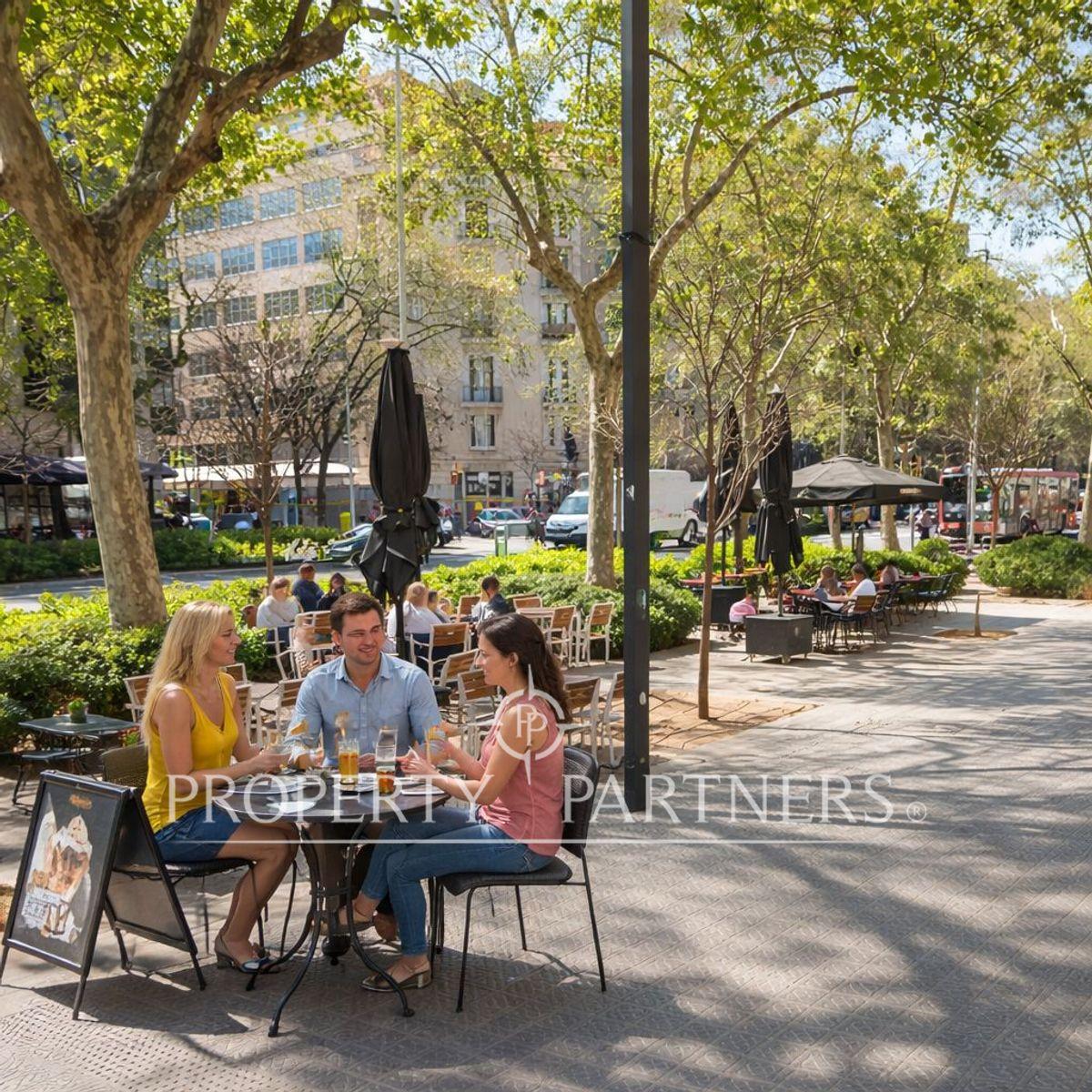 Amplio piso en la Eixample en Fort Pienc, L'Eixample, Barcelona, Provincia de Barcelona Amplio piso en la Eixample en Fort Pienc, L'Eixample, Barcelona, Provincia de Barcelona