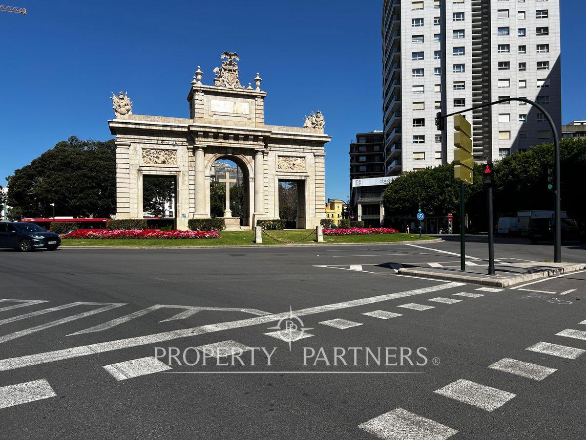 EXCLUSIVE SPACE IN NAVARRO REVERTER WITH 3 TERRACES AND NATURAL LIGHT en Pla del Remei, L'Eixample, Valencia, Provincia de Valencia EXCLUSIVE SPACE IN NAVARRO REVERTER WITH 3 TERRACES AND NATURAL LIGHT en Pla del Remei, L'Eixample, Valencia, Provincia de Valencia