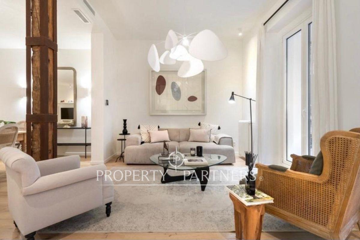 Espectacular piso luminoso en finca clásica con 3 balcones al exterior en calle Barquillo, Justicia en Chueca-Justicia, Centro, Madrid, Provincia de Madrid  Espectacular piso luminoso en finca clásica con 3 balcones al exterior en calle Barquillo, Justicia en Chueca-Justicia, Centro, Madrid, Provincia de Madrid