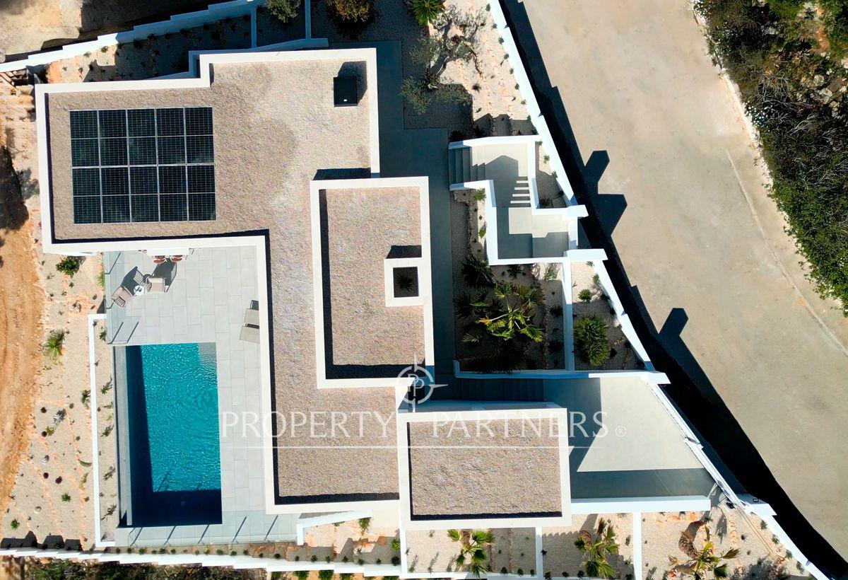 Villa de nueva construcción en venta en Cumbre Del Sol en Provincia de Valencia Villa de nueva construcción en venta en Cumbre Del Sol en Provincia de Valencia