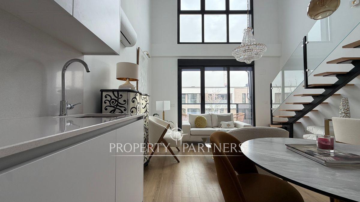 Espectacular dúplex exterior con terraza, plaza de garaje y piscina en San Sebastián de los Reyes en Provincia de Madrid Espectacular dúplex exterior con terraza, plaza de garaje y piscina en San Sebastián de los Reyes en Provincia de Madrid