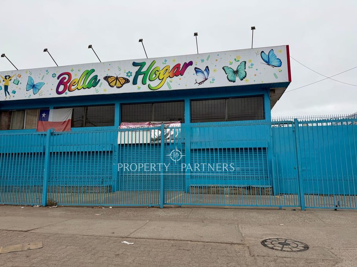 🏢 BOOST YOUR BRAND! Large Commercial Space and Warehouse on Av. Balmaceda en La Serena, Región de Coquimbo 🏢 BOOST YOUR BRAND! Large Commercial Space and Warehouse on Av. Balmaceda en La Serena, Región de Coquimbo