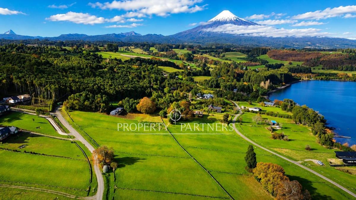 Exclusiva parcela con vista y acceso al Lago Llanquihue, condominio "Puerto Klocker", Puerto Octay en Puerto Octay, Región de Los Lagos Exclusiva parcela con vista y acceso al Lago Llanquihue, condominio "Puerto Klocker", Puerto Octay en Puerto Octay, Región de Los Lagos