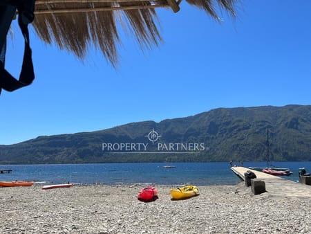 Maravillosa casa en Lipulli, Lago Colico en Cunco, Región de Araucania Maravillosa casa en Lipulli, Lago Colico en Cunco, Región de Araucania