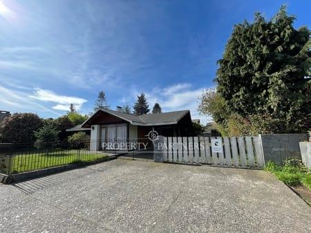 Espectacular Sitio con casa para inversión en Villarrica, Región de Araucania Espectacular Sitio con casa para inversión en Villarrica, Región de Araucania