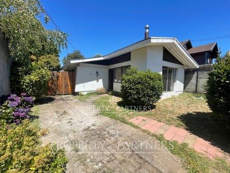 Espectacular Casa con Terreno para Inversión en Temuco, Región de Araucania Espectacular Casa con Terreno para Inversión en Temuco, Región de Araucania