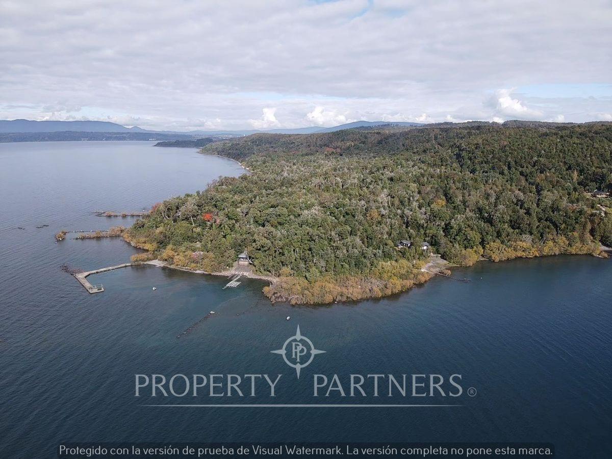 Terreno orilla de lago Puntilla de Loncovaca en Villarrica, Región de Araucania Terreno orilla de lago Puntilla de Loncovaca en Villarrica, Región de Araucania