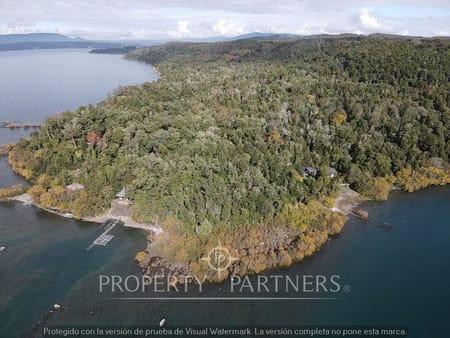 Terreno orilla de lago Puntilla de Loncovaca en Villarrica, Región de Araucania Terreno orilla de lago Puntilla de Loncovaca en Villarrica, Región de Araucania