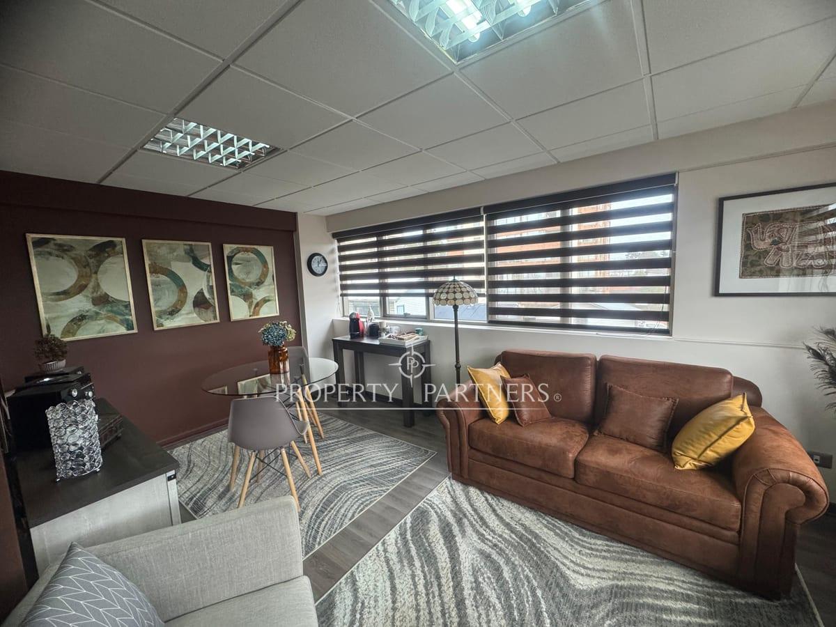 Amplia y cómoda oficina en venta, sector Avenida Alemania. en Barrio Alemán, Temuco, Región de Araucania Amplia y cómoda oficina en venta, sector Avenida Alemania. en Barrio Alemán, Temuco, Región de Araucania