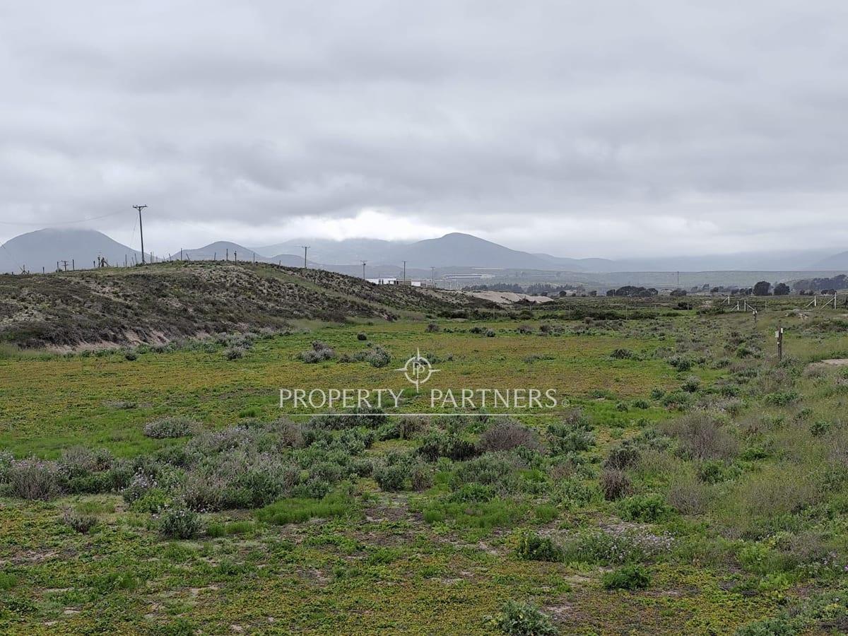 Terreno de 5.600 m2 en la entrada de Serena Golf en La Serena, Región de Coquimbo Terreno de 5.600 m2 en la entrada de Serena Golf en La Serena, Región de Coquimbo