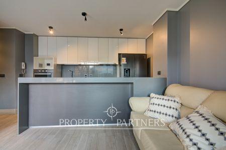 Departamento en arriendo en edificio moderno en calle tranquila y con amplia terraza en Providencia, Región Metropolitana Departamento en arriendo en edificio moderno en calle tranquila y con amplia terraza en Providencia, Región Metropolitana