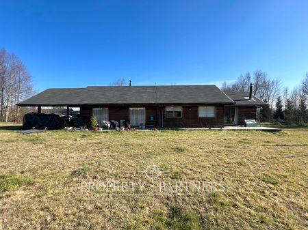 Hermosa casa en parcela ubicada a 6 km de Villarrica camino a Lican Ray  en Villarrica, Región de Araucania Hermosa casa en parcela ubicada a 6 km de Villarrica camino a Lican Ray  en Villarrica, Región de Araucania