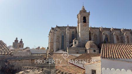 Soberbia Casa en el Casco Antiguo de Ciutadella de Menorca en Menorca, Islas Baleares Soberbia Casa en el Casco Antiguo de Ciutadella de Menorca en Menorca, Islas Baleares